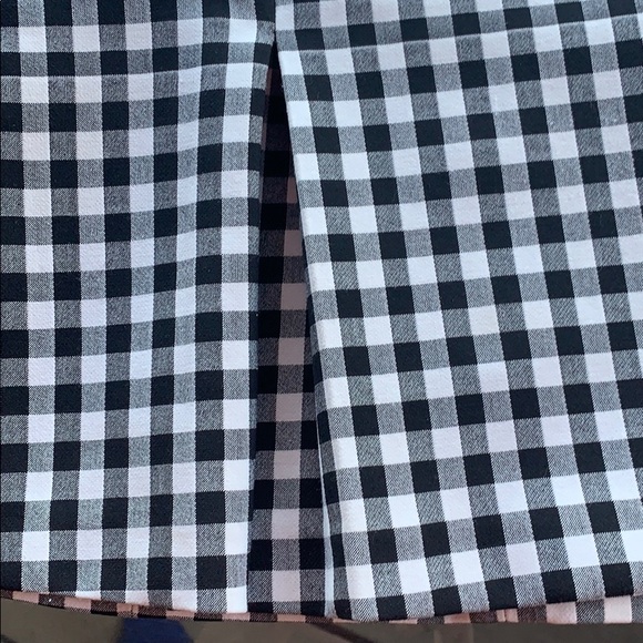 DVF Sleeveless Gingham Peplum Top, Size 4 - Picture 5 of 7